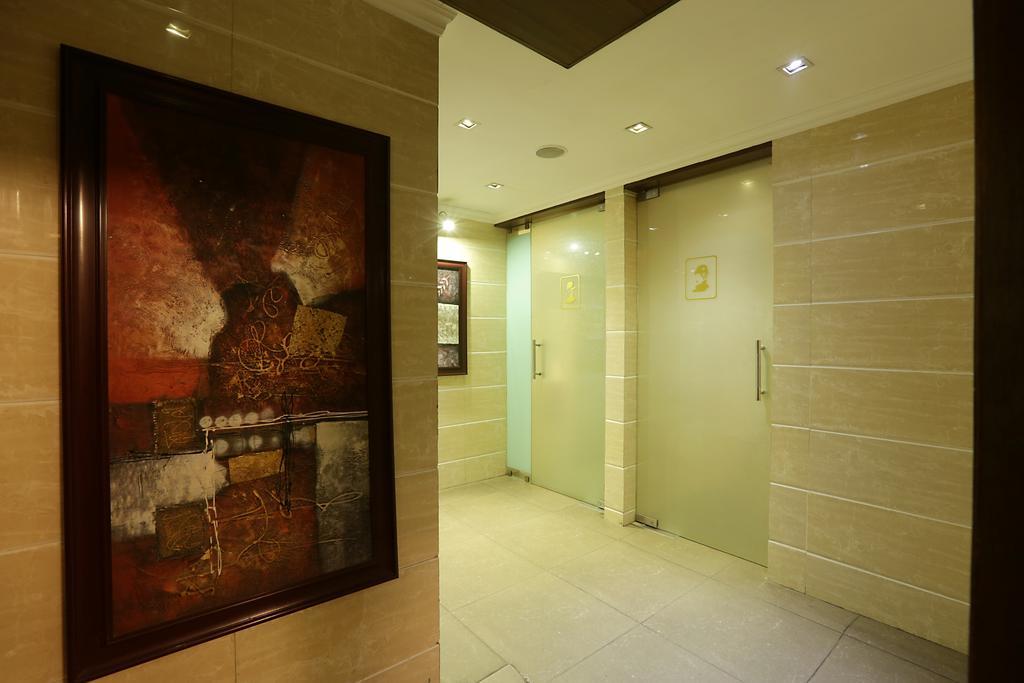 Corporate Regency Hotel New Delhi Ngoại thất bức ảnh