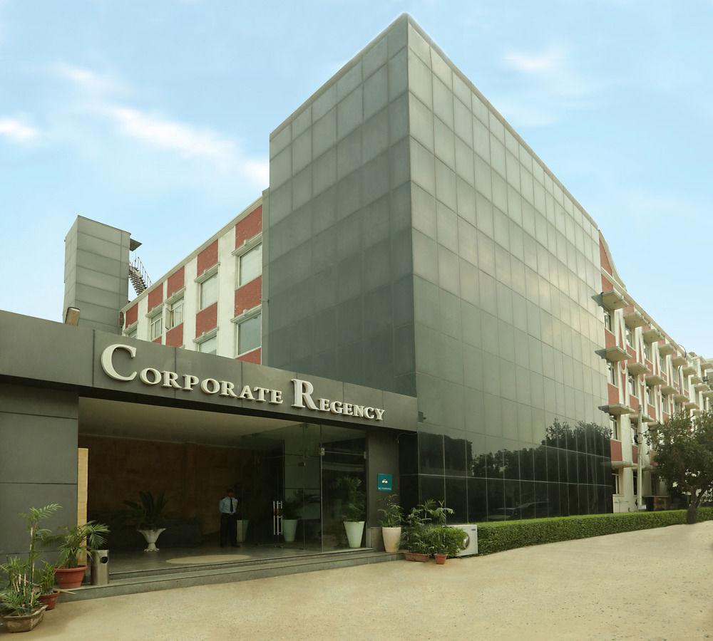 Corporate Regency Hotel New Delhi Ngoại thất bức ảnh