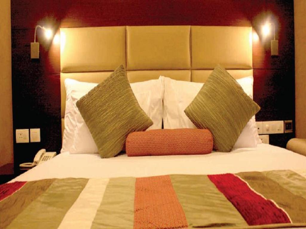 Corporate Regency Hotel New Delhi Phòng bức ảnh