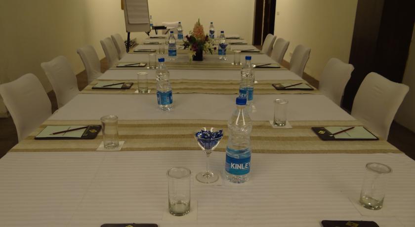 Corporate Regency Hotel New Delhi Ngoại thất bức ảnh